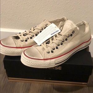 Converse studded unisex